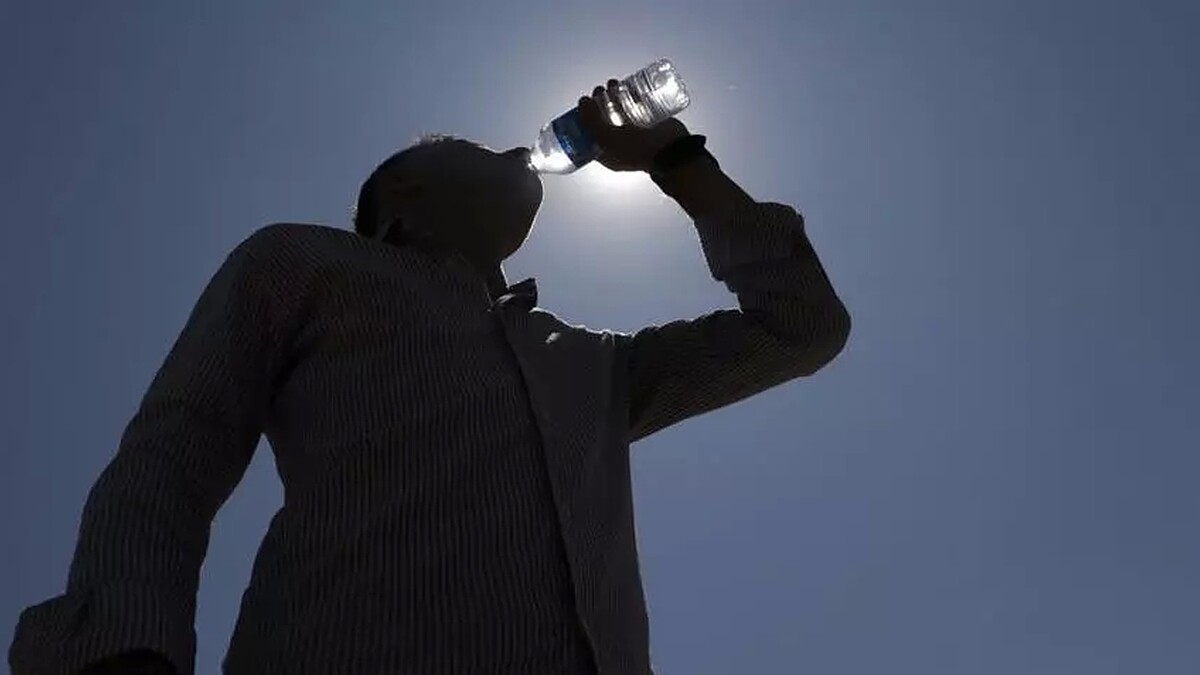 İstanbul'da Sıcaklık Rekor Kırıyor: 5 Gün Daha Böyle Gidecek