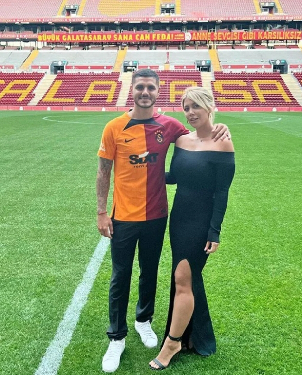 Galatasaray'ın Beklediği Icardi'nin Eşi Wanda Nara Konuştu