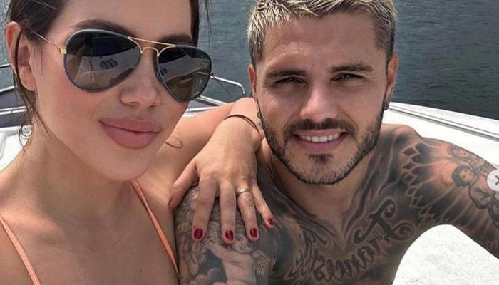 Wanda Nara, Ayasofya Camii Önünde Başını Örtüp Poz Verdi