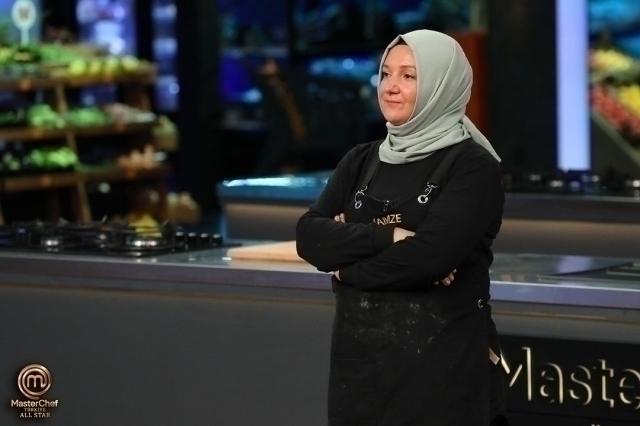 Masterchef All Star Yarışmasında Gamze, Başarısız Yemeğiyle Hayallerine Veda Etti