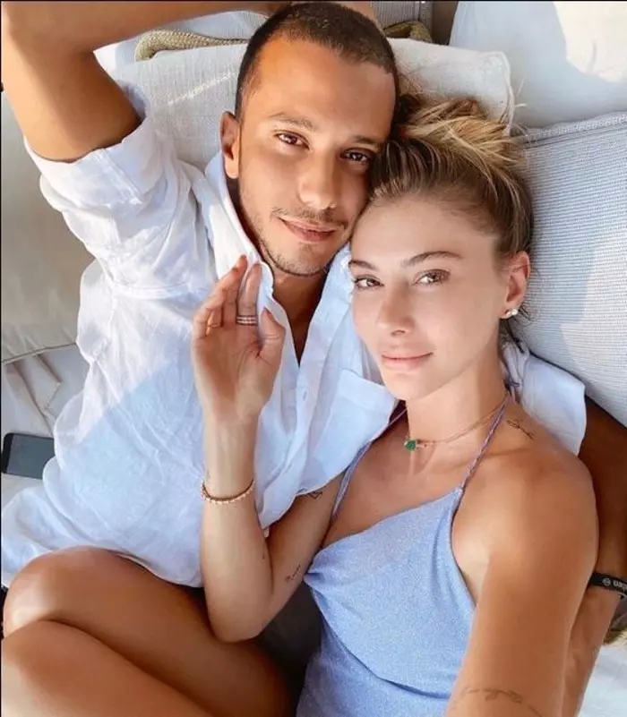 Şeyma Subaşı Ve Meedo Boşanma Kutlamasında!