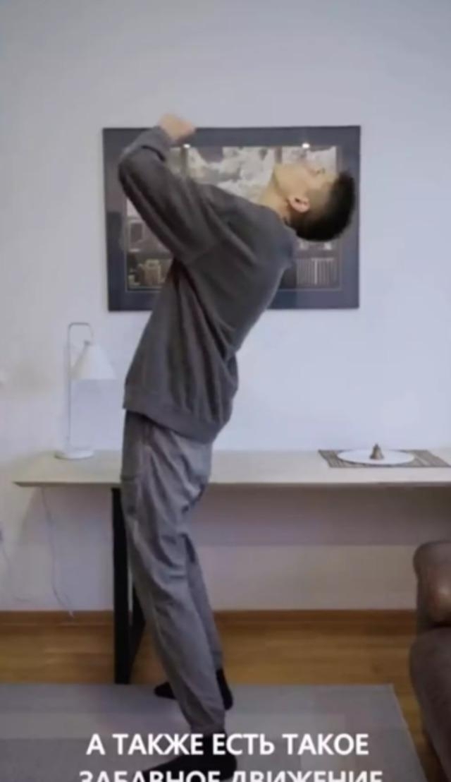 Ebrar Karakurt, Rusya'da Taraftara Erik Dalı Dansı Öğretti