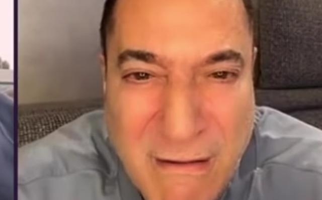 Genç Sevgilisinden Ayrılan Mehmet Ali Erbil Canlı Yayında Ağladı