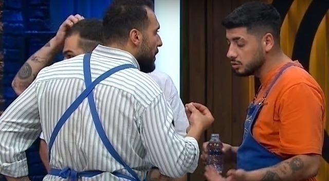 Masterchef'te Barış Ve Barbaros Kavga Etti!