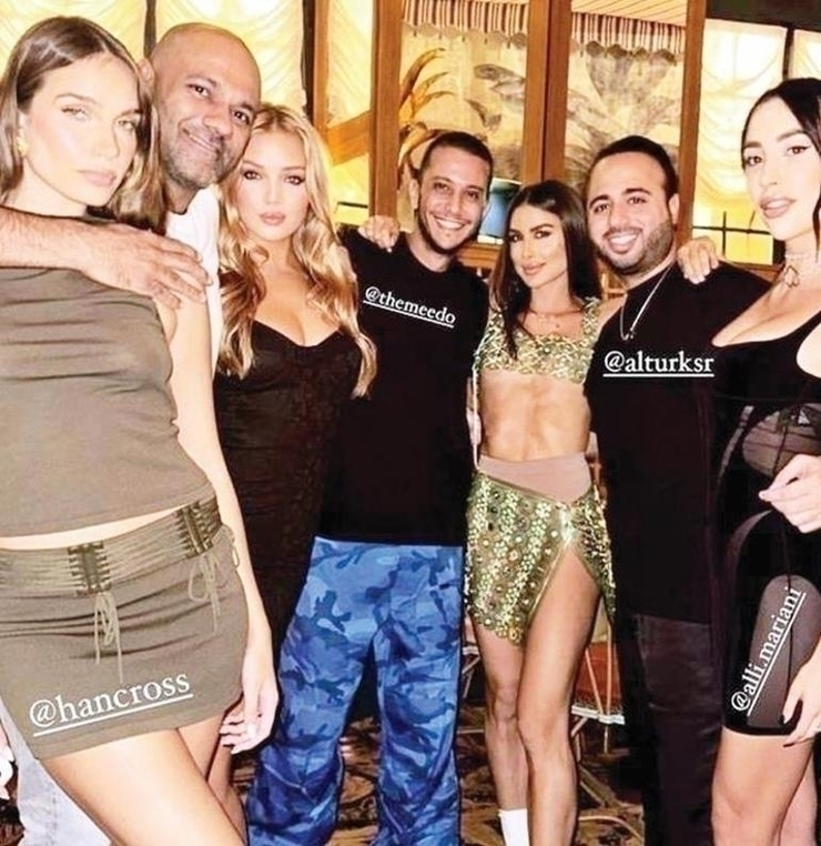 Şeyma Subaşı, Boşanır Boşanmaz Burak Ateş İle Tatile Çıktı