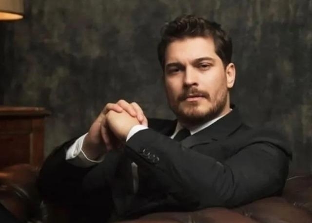 Zehra Güneş'in İlk Aşkı Çağatay Ulusoy Çıktı! Celebrity Crush Belli Oldu!