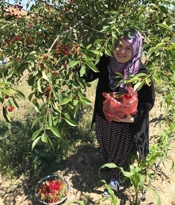 Fenomen Rabia Toprak Mal Varlığı İle Tartışılıyor! Köyden Şehre Hayatı...
