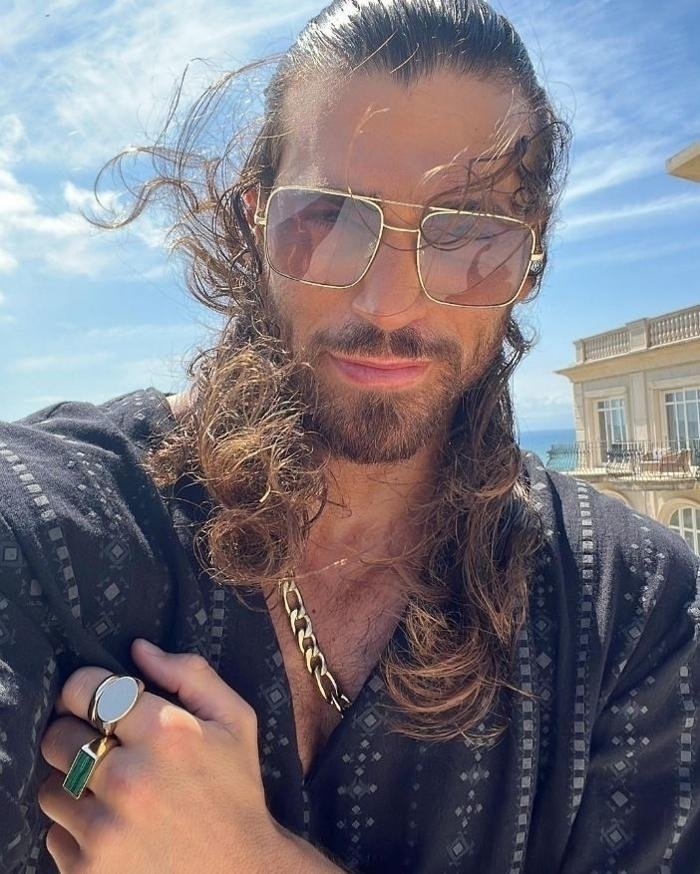 Can Yaman, İtalya'da Dizi Yoğunluğunda! Hayranlarından Özür Diledi...