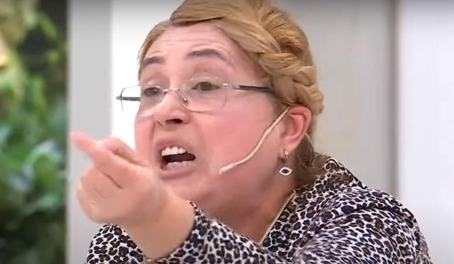 Esra Erol Şoka Girdi! "Ben 5 Yıldızlı Huzurevi Miyim, Ne Yapayım Seni?"