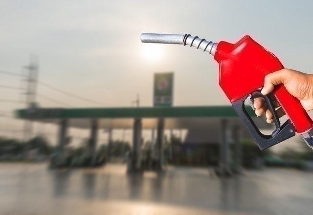 Akaryakıt İndirimi! Benzin Fiyatları Düştü... 1 Kasım 2023