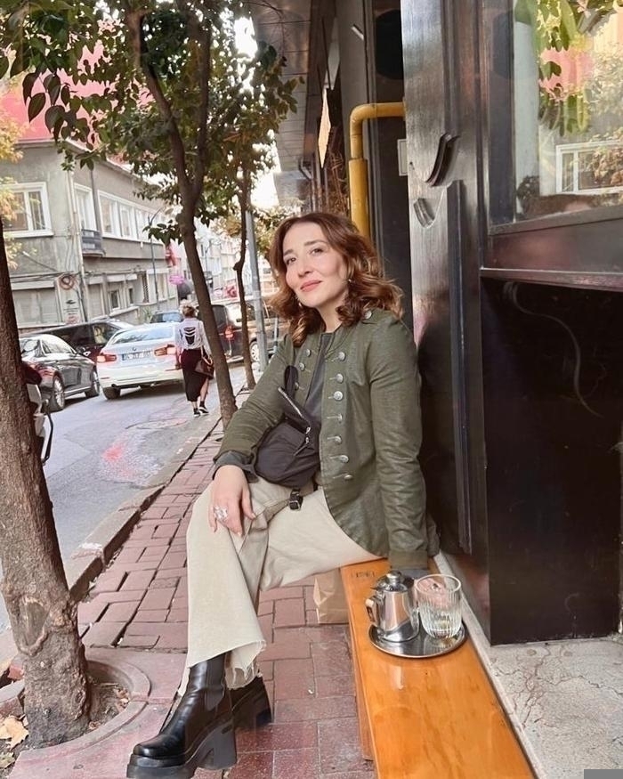 Yasemin Baştan, Seksenler Dizisindeki Değişimiyle Gündemde