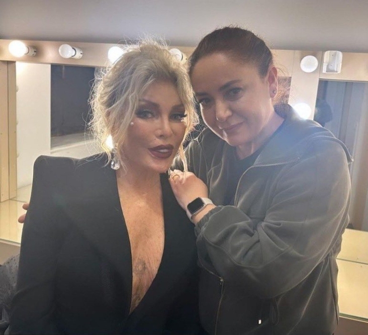 Ajda Pekkan, Kızılcık Şerbeti Dizisinde Oynayacak!