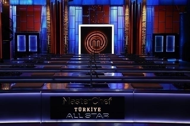 Masterchef'te Eleme Gecesi: Tanya'nın Gözyaşları İzleyicileri Duygulandırdı