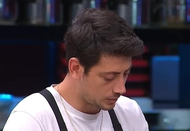 Alican Sabunsoy, Hastalığına Rağmen Masterchef'te Mücadele Ediyor!