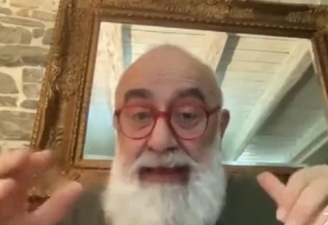 Sevan Nişanyan, Atatürk'ün Evlat Edindiği Kız Çocuklarına Taktı!