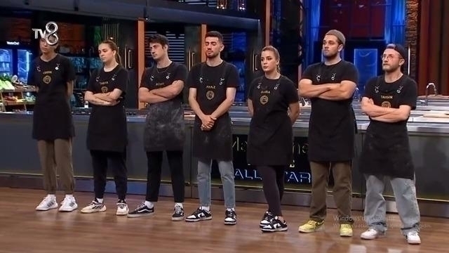 Masterchef'te Eleme Gecesi: Tanya'nın Gözyaşları İzleyicileri Duygulandırdı