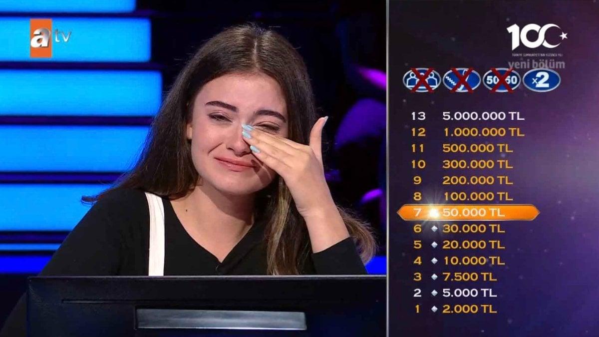 Kim Milyoner Olmak İster'de 50 Bin Tl Kazanan Yarışmacı Ağladı!