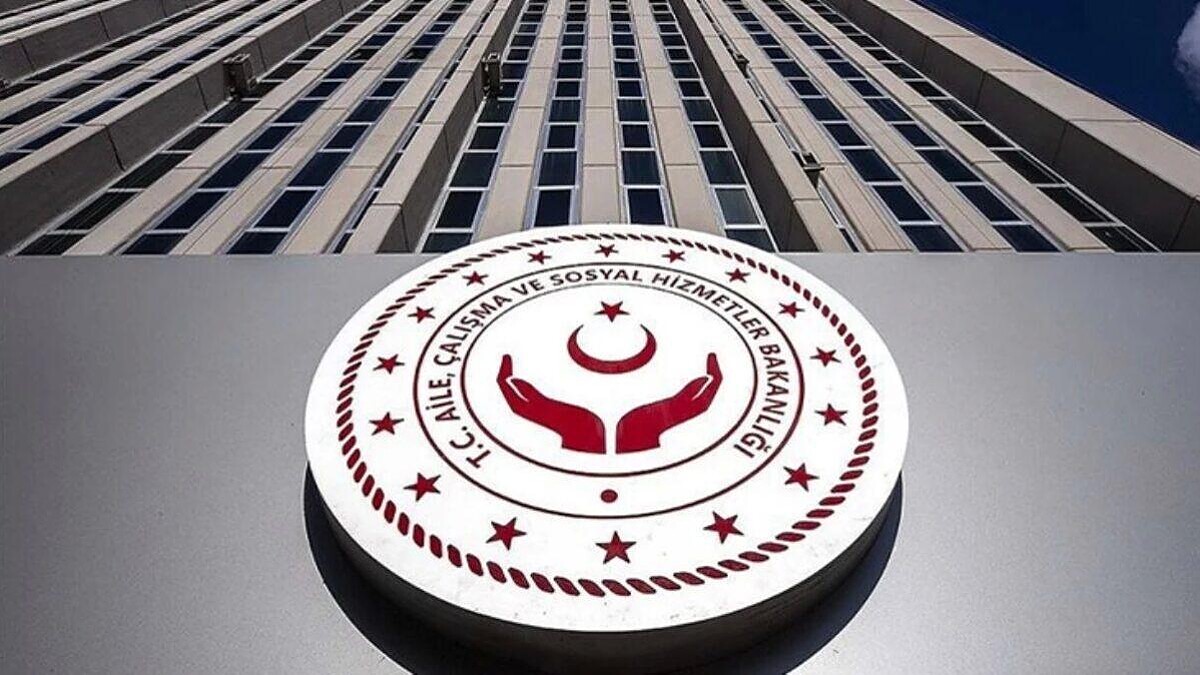 Ekşisözlük'te Skandal! Bebeğe Yapılan İstismar Görüntüleri Paylaşıldı