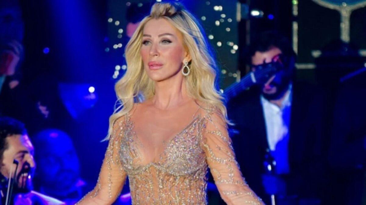 Seda Sayan, Güzelliği İçin Yüzüne Sünnet Derisi Enjekte Ettirdi!