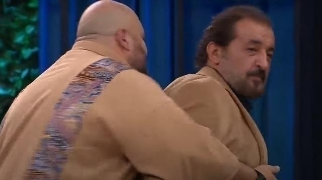 Masterchef'te Barbaros Şekerpareye Kızartma Deyince Mehmet Şef Fenalaştı!