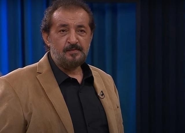Masterchef'te Barbaros Şekerpareye Kızartma Deyince Mehmet Şef Fenalaştı!