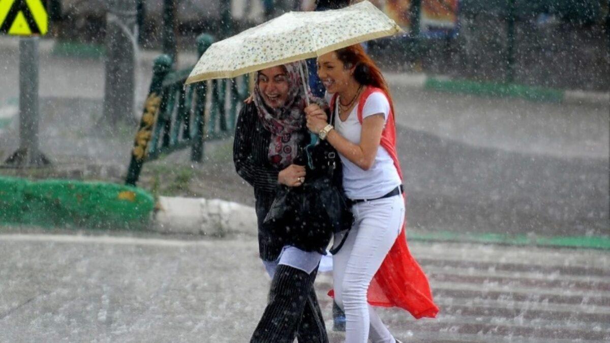 Meteoroloji 27 Kent İçin Yeni Fırtına Uyarısı Yaptı