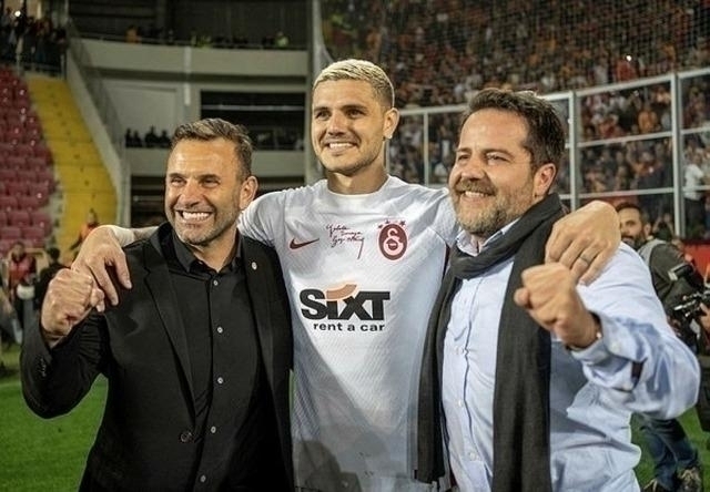 Icardi Ve Wanda Nara, Galatasaray Şampiyon Olursa Düğünlerini Çırağan Sarayı'nda Yapacak!