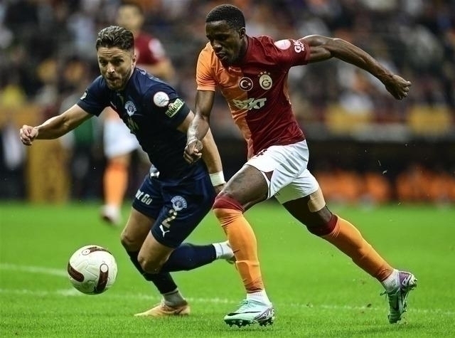 Galatasaray'ın Wilfried Zaha İle Attığı Gollerle Kazandığı Maçta Heyecan Doruktaydı