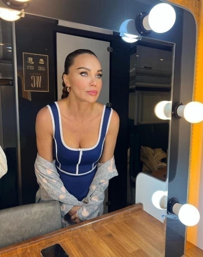 Ebru Şallı'nın Pilates Sonrası Değişimi Takipçileri Şaşırttı!