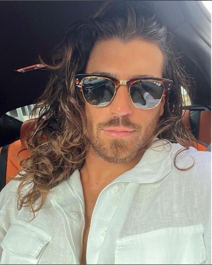 Can Yaman, İtalya'da Dizi Yoğunluğunda! Hayranlarından Özür Diledi...
