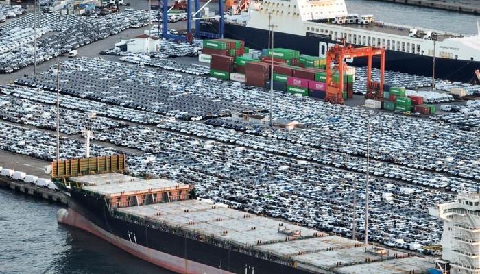 İstanbul Haydarpaşa Limanına Binlerce Sıfır Araç Geldi