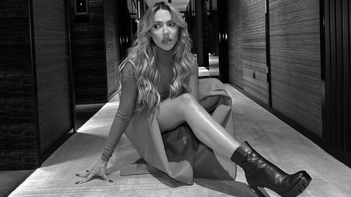 Hadise'nin Garson Sevgilisi Varmış... Her Şeyi Anlattı!