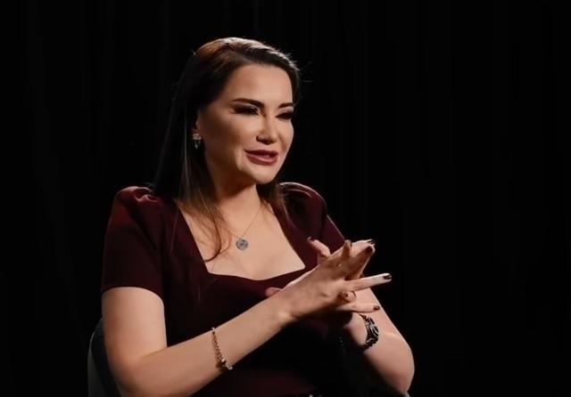 Ezmeci, Armağan Çağlayan'a Farklı Fanteziler Anlattı!