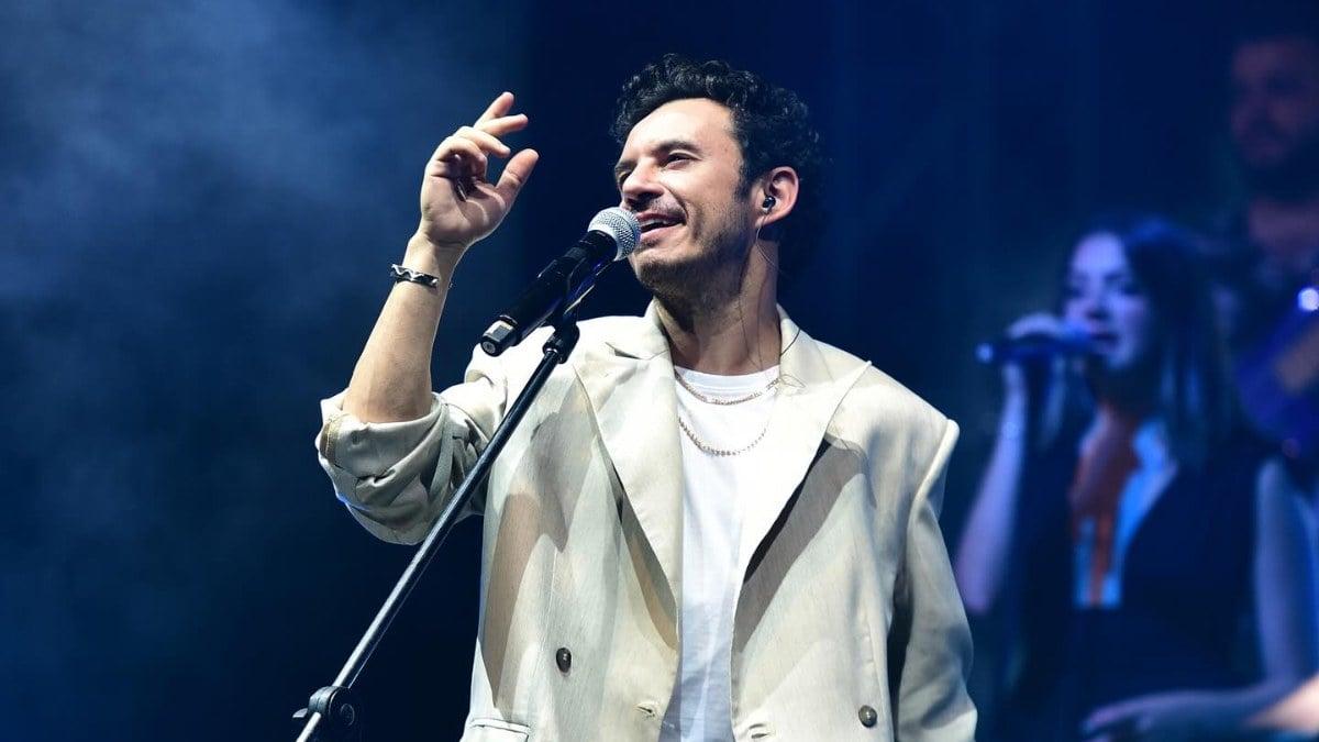 Buray, Sevgilisi Ezgi Şenler İle Evlenmeyi Düşünmediğini Söyledi!
