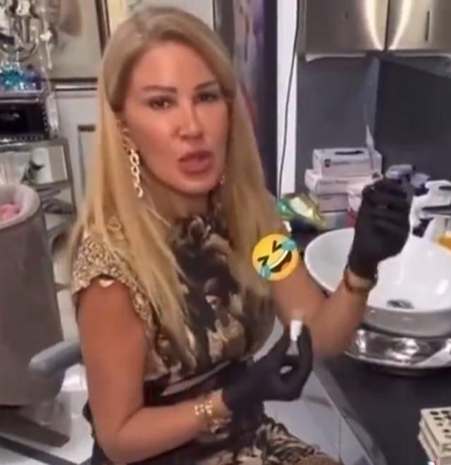 Sünnet Derisi Akımı! Enjeksiyon Yaptırmak İsteyenlere! "Bol Bol Var..."