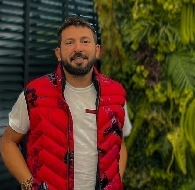 Araplara Küfreden Fenomen Azad Yılmaz Gözaltına Alındı!