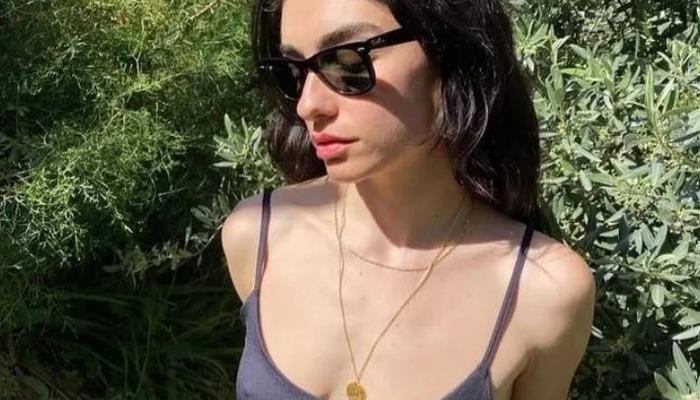 Hazar Ergüçlü, İnci Taneleri Dizisinde Pavyon Dansçısı Dilber'i Canlandıracak