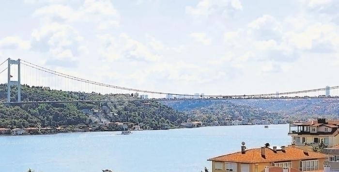 Cansu Dere'nin Boğaz Manzaralı Yeni Lüks Evi!