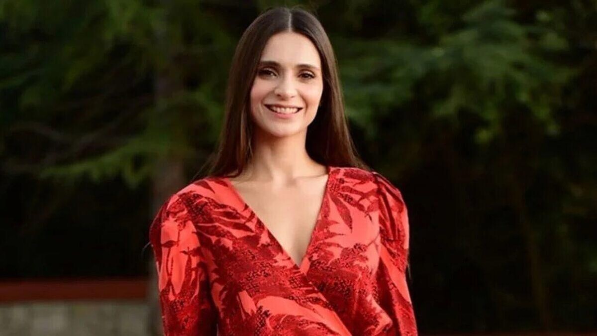 Sandık Kokusu'na Yeni Oyuncu! Meriç Aral, Diziye Katıldı