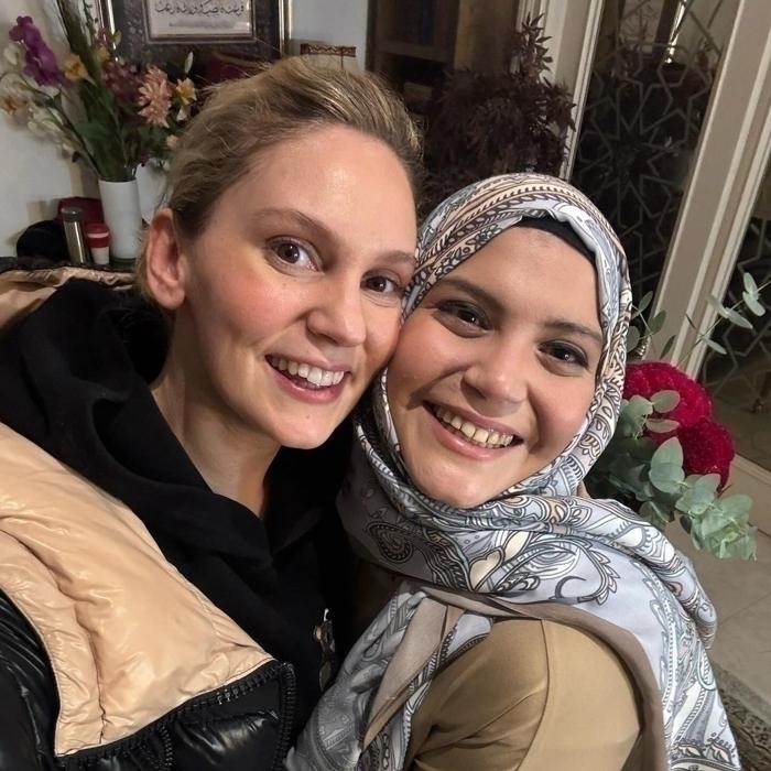 Farah Zeynep Abdullah, Kızılcık Şerbeti Dizisini Paylaştı!