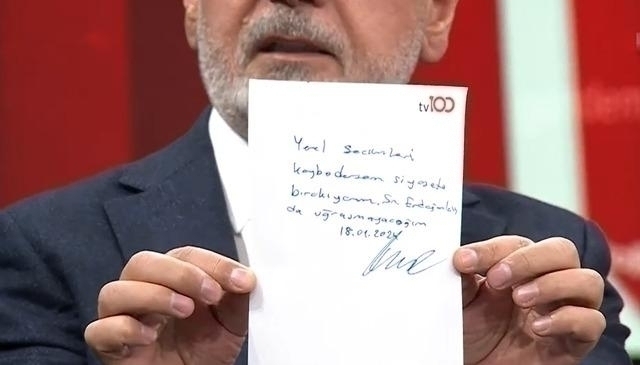 Tanju Özcan, Canlı Yayında İmzaladı! Siyaseti Bırakacağım...