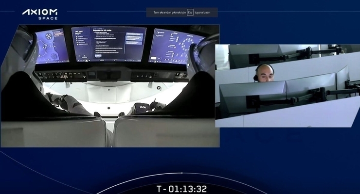 Türk Pilot Alper Gezeravcı, Spacex Uzay Aracı İle Uzaya Uçtu