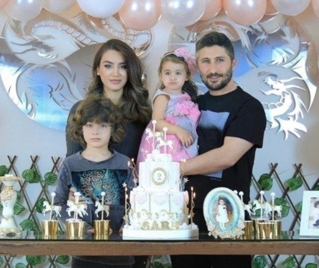 Sabri Sarıoğlu'nun Eşi Yağmur Sarıoğlu, Kaptan Pilot Olarak Görevine Başladı
