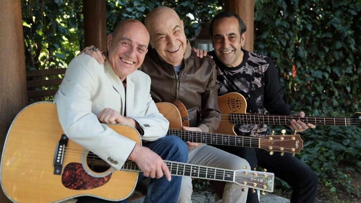 Mazhar Alanson İle Fuat Güner Bostancı'da Konser Verecek! Sahneye Döndüler...