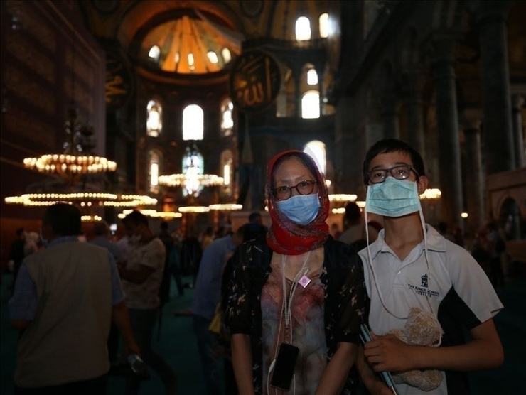 Ayasofya'da Turistlerden Giriş Ücreti Alınacak!