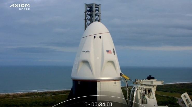 Türk Pilot Alper Gezeravcı, Spacex Uzay Aracı İle Uzaya Uçtu