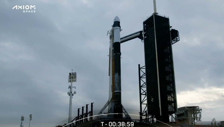 Türk Pilot Alper Gezeravcı, Spacex Uzay Aracı İle Uzaya Uçtu