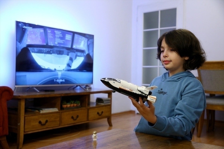 Türk Pilot Alper Gezeravcı, Spacex Uzay Aracı İle Uzaya Uçtu