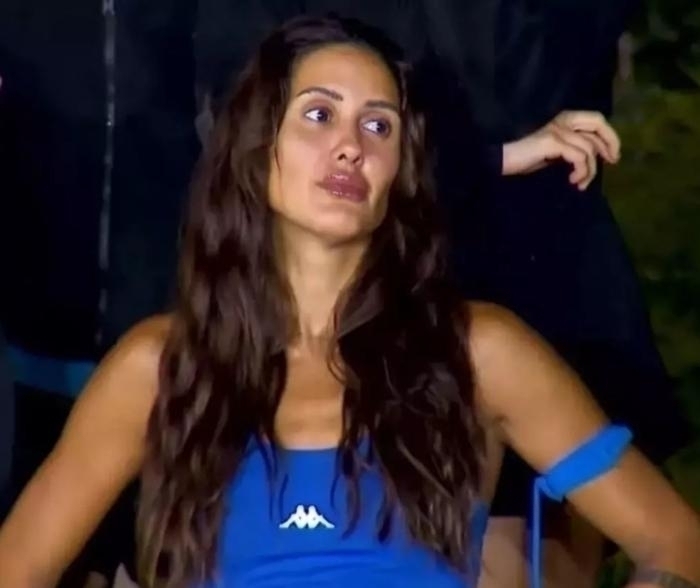 Survivor'da Sahra'nın Parlak Dudakları Ve Bakımlı Saçları Dikkat Çekti!