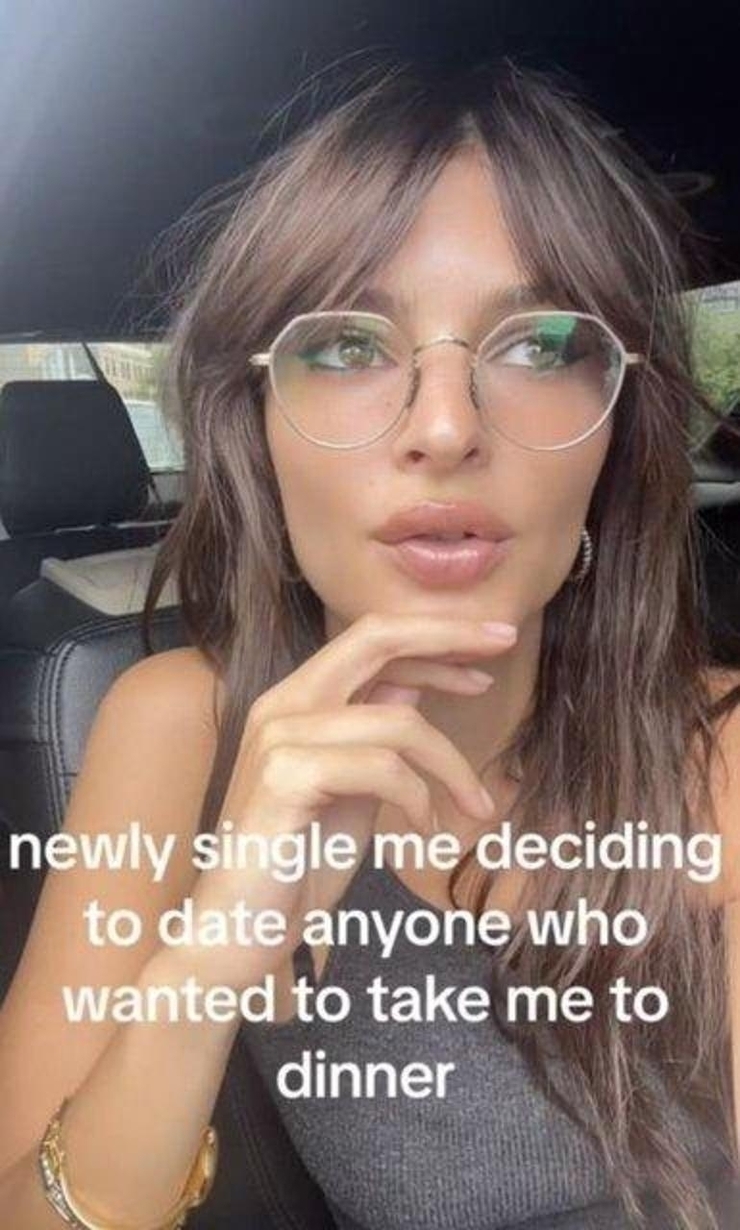 Emily Ratajkowski'nin Cesur Tarzı Kötü Kız Yorumlarını Getirdi!